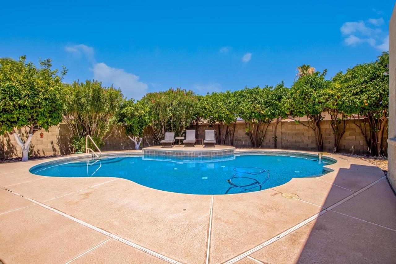 Retreat At Pebble Beach Темпе Экстерьер фото