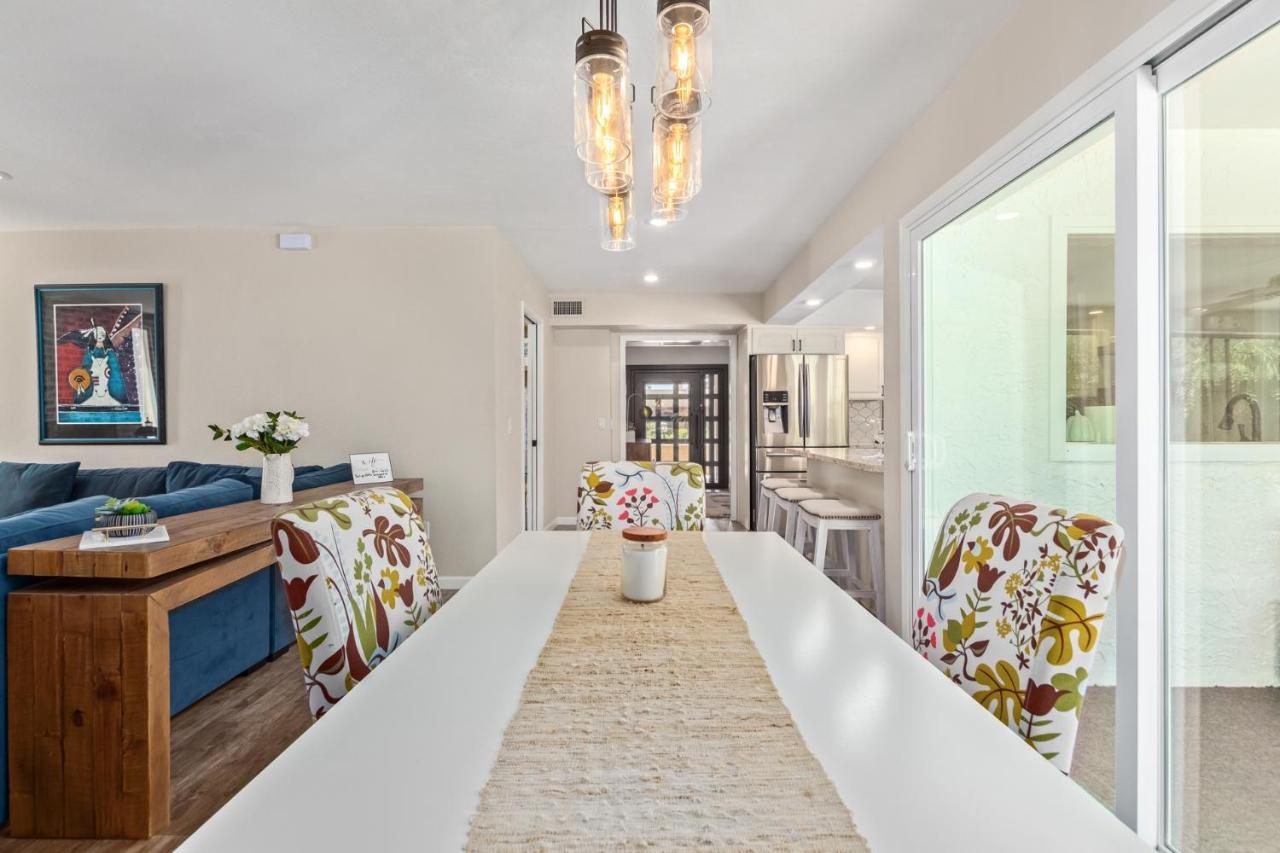 Retreat At Pebble Beach Темпе Экстерьер фото